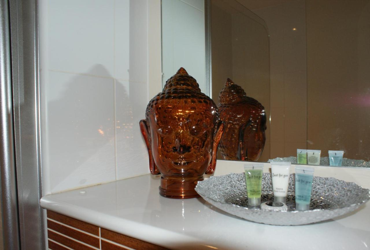 Coastal City Rooms - Waterfront สวอนซี ภายนอก รูปภาพ