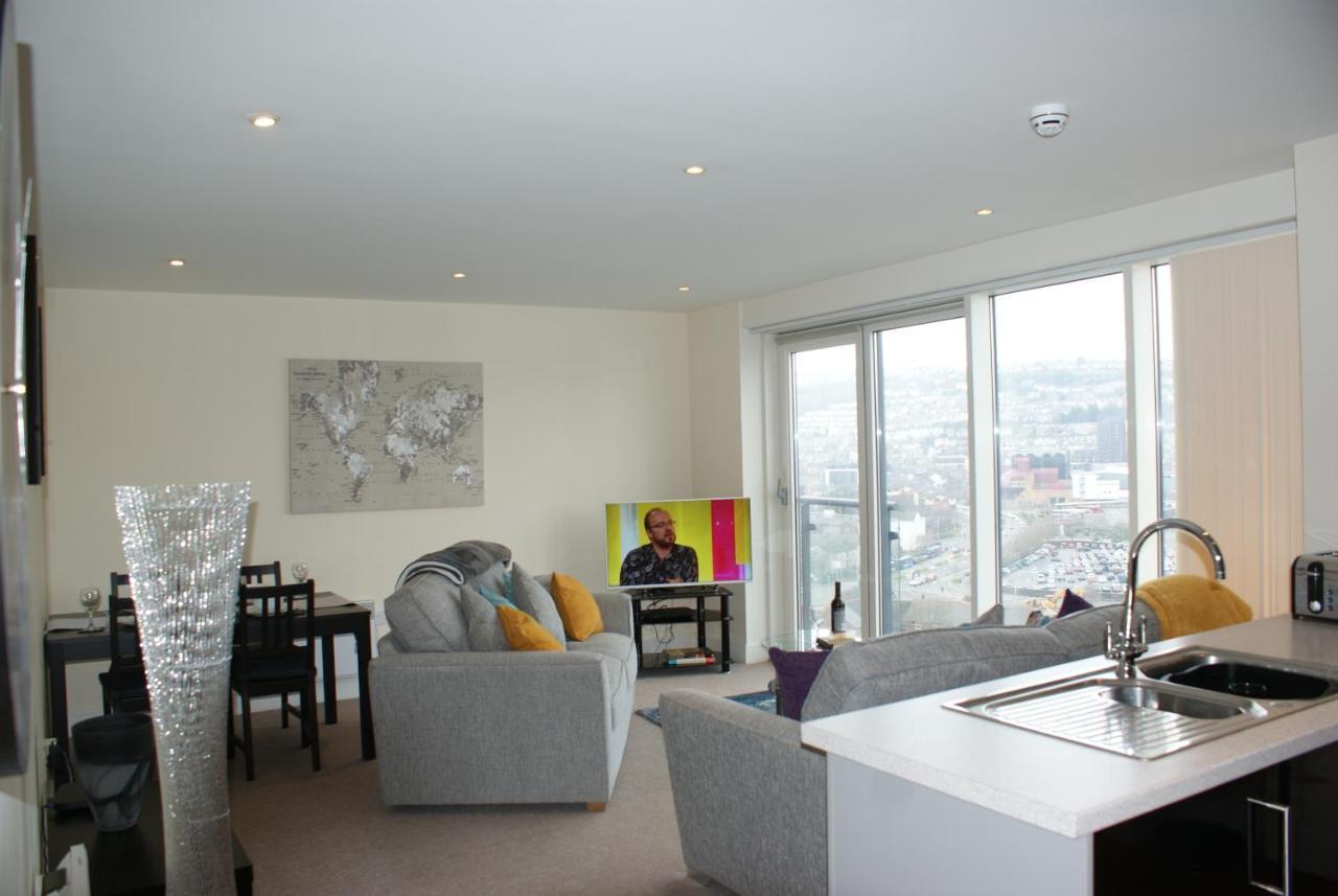 Coastal City Rooms - Waterfront สวอนซี ภายนอก รูปภาพ