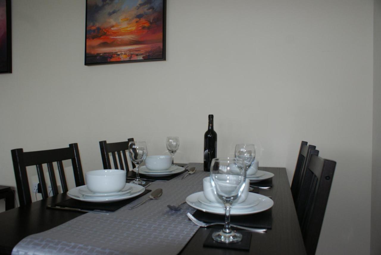 Coastal City Rooms - Waterfront สวอนซี ภายนอก รูปภาพ